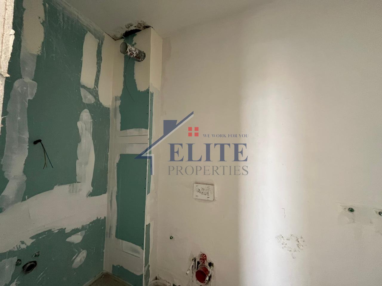 Kamëz, apartament 3+1 ne shitje