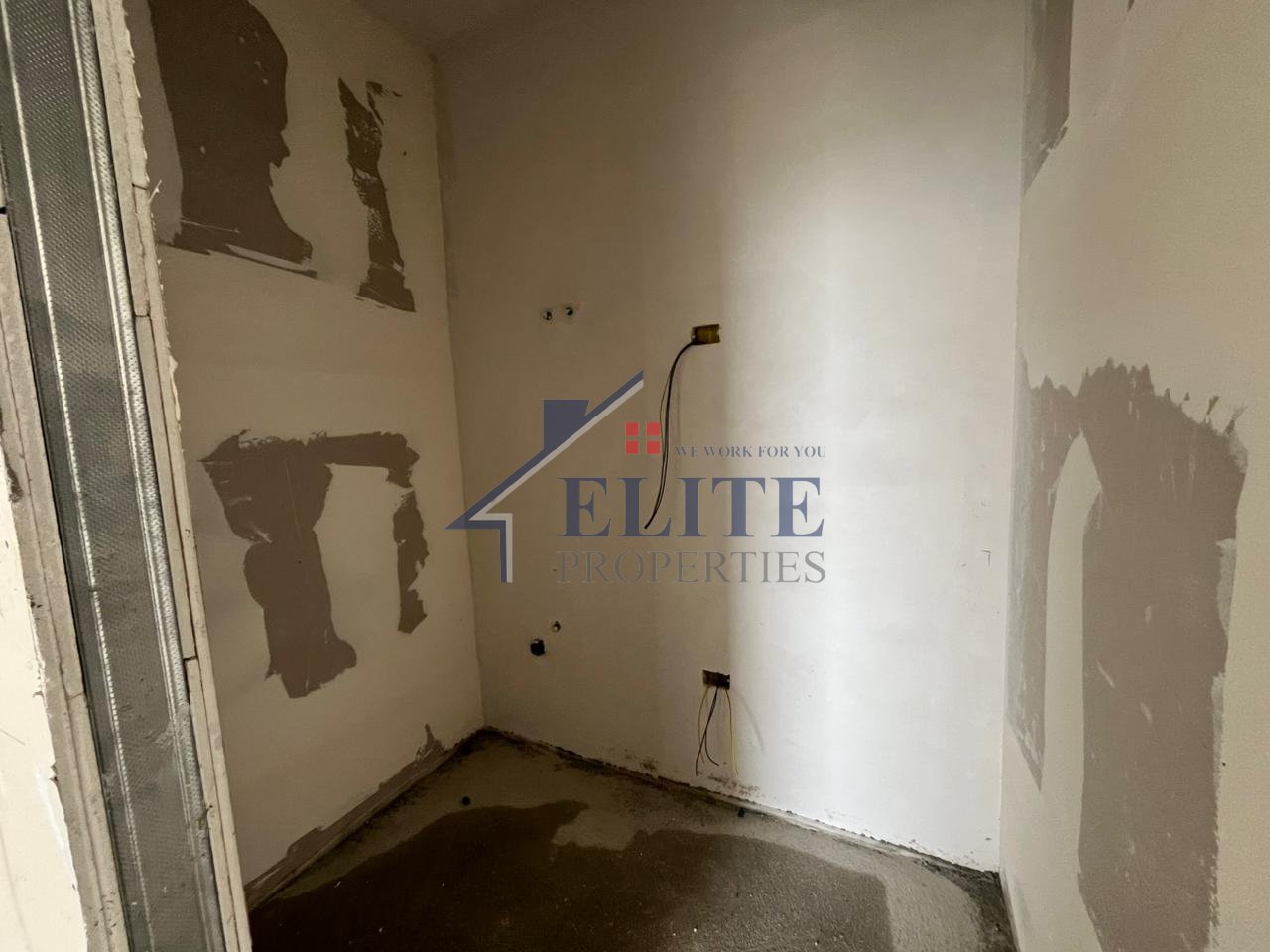 Kamëz, apartament 3+1 ne shitje