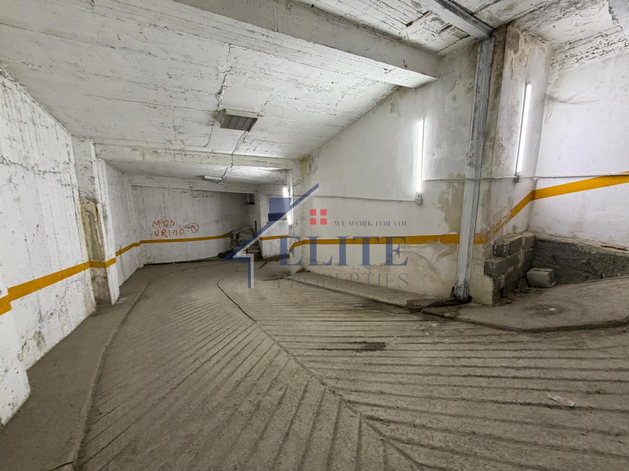 Parking/storage spaces for rent in Kombinat, near Rruga e Qelqit.