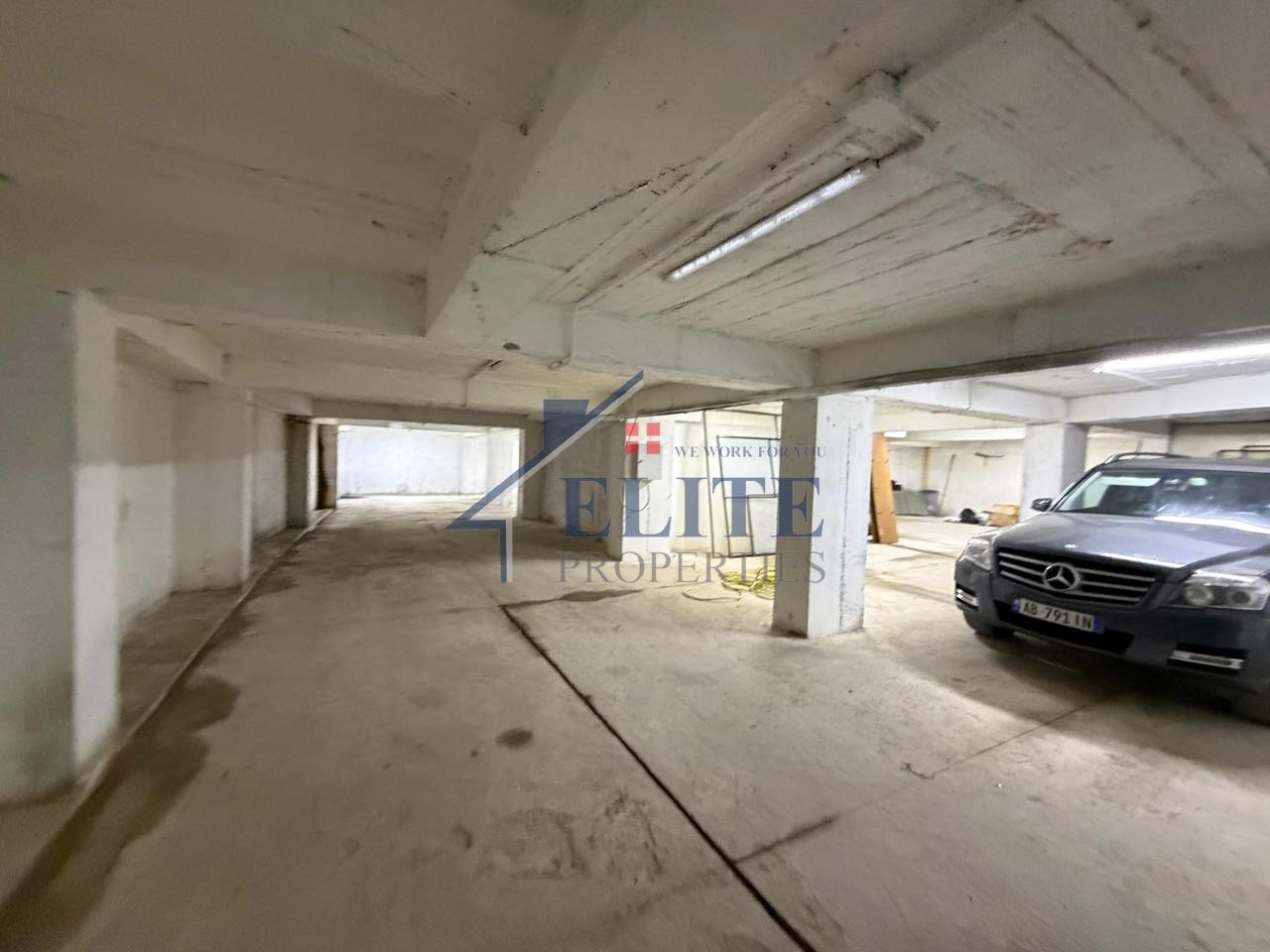 Parking/storage spaces for rent in Kombinat, near Rruga e Qelqit.