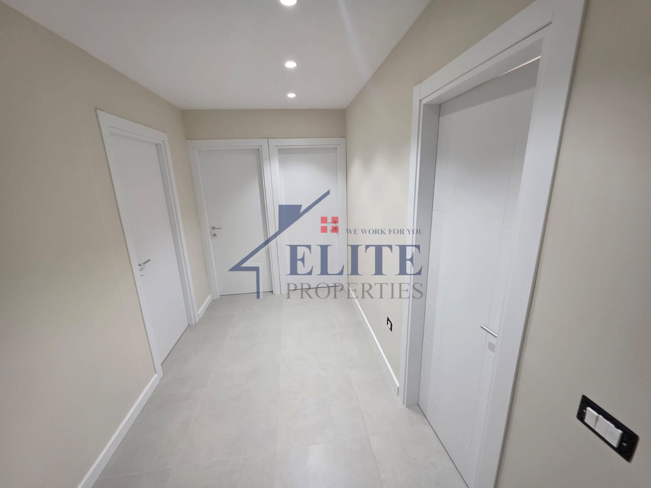 OXHAKU-SHITET APARTAMENT 2+1 I RINOVUAR