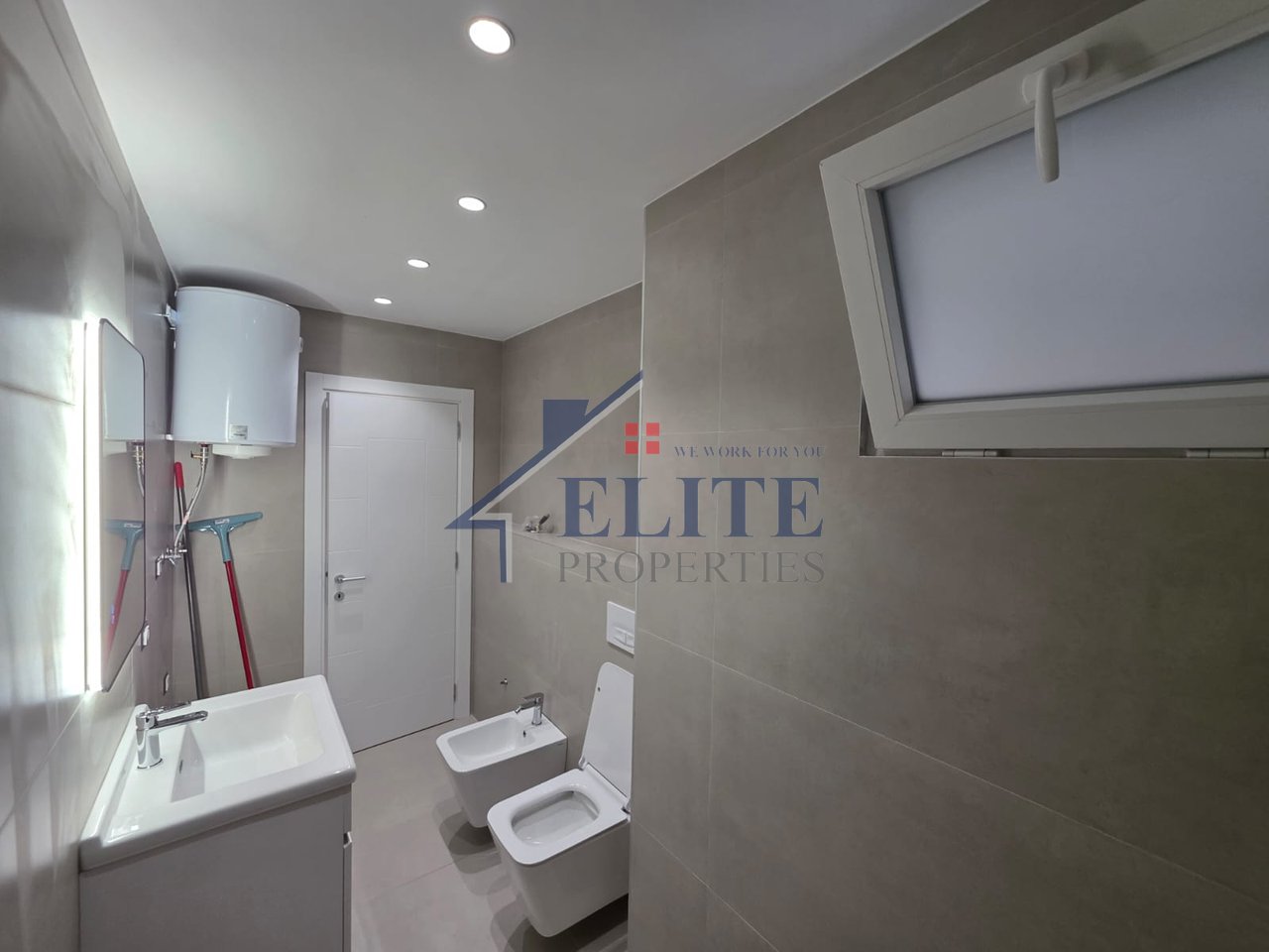 OXHAKU-SHITET APARTAMENT 2+1 I RINOVUAR