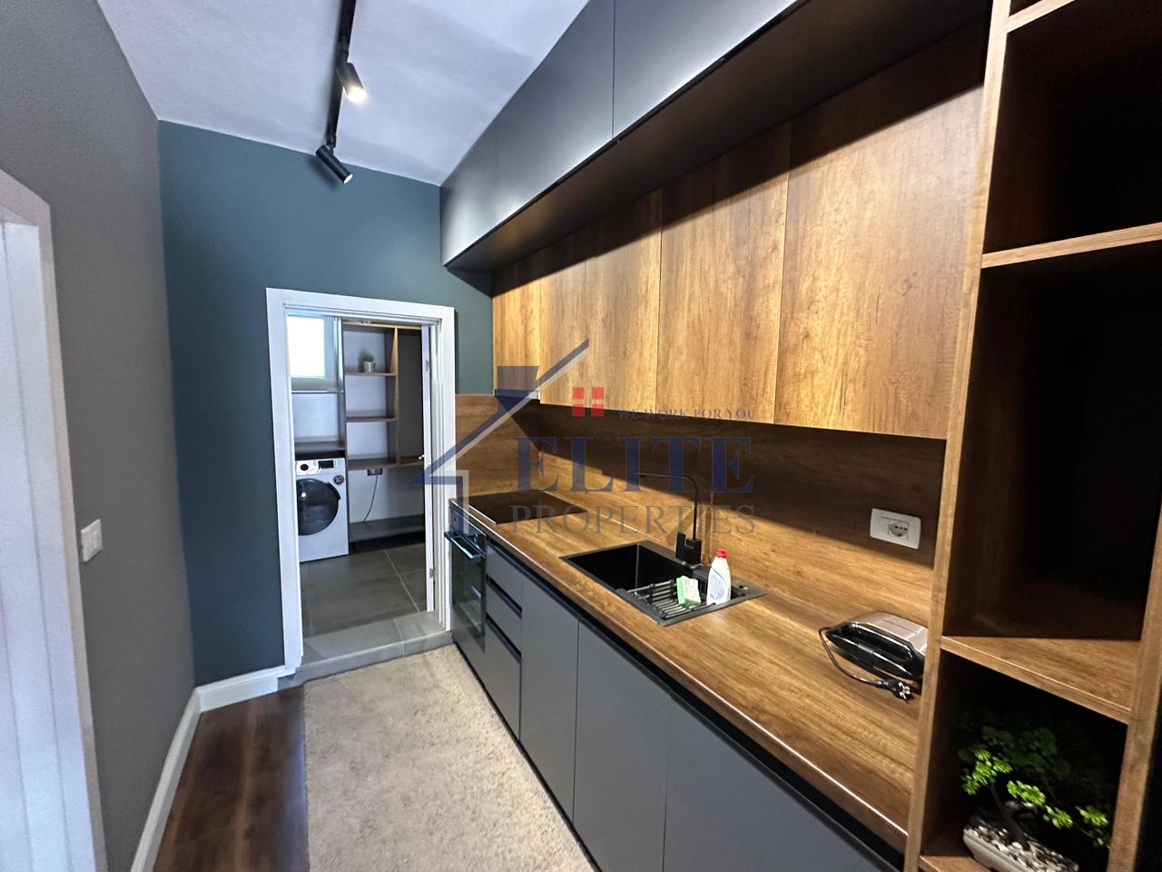 Don Bosko, shtepi private në shitje