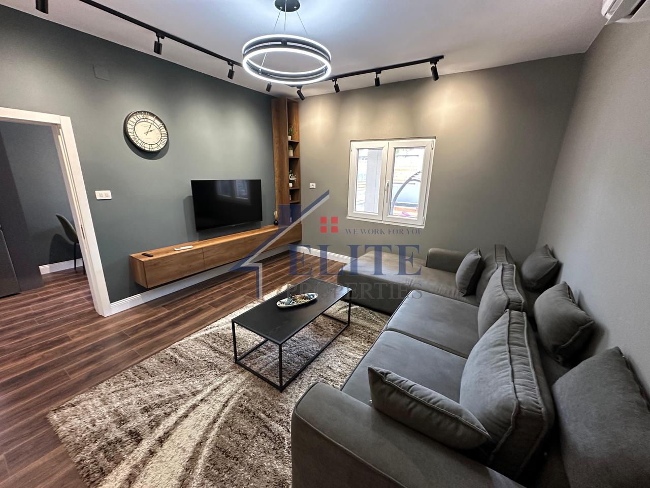 Don Bosko, shtepi private në shitje