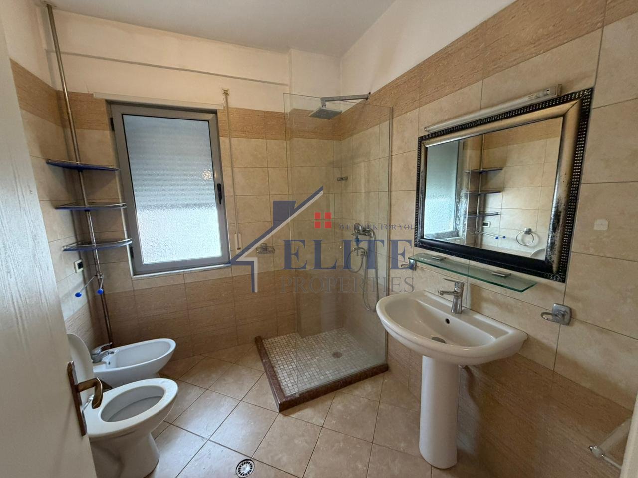 Yzberisht, apartament 2+1 me qira