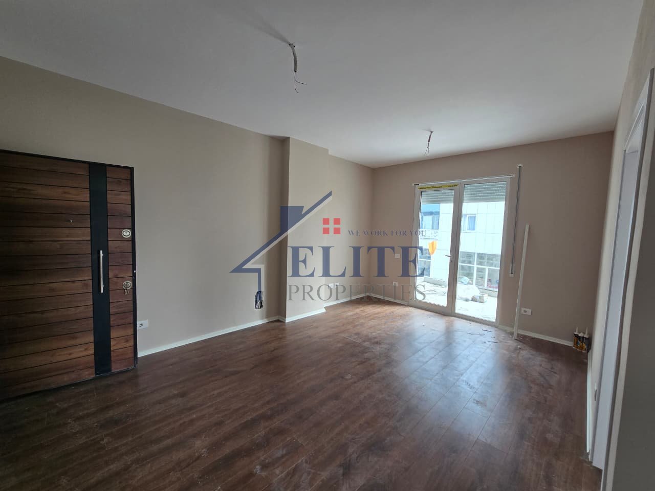 Donald Trump Boulevard, Kamëz – 1+1 apartment for rent