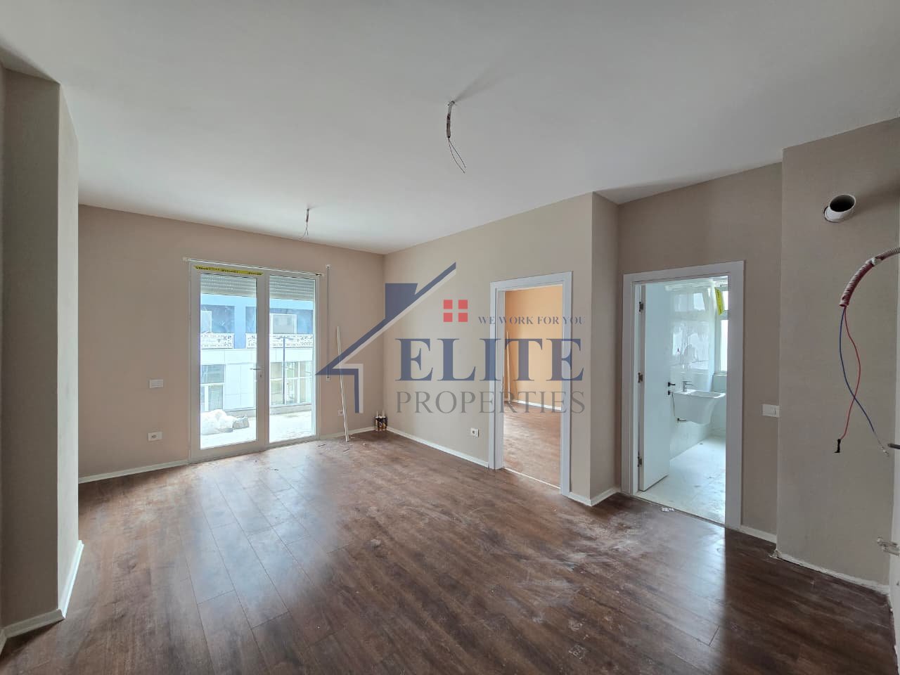 Donald Trump Boulevard, Kamëz – 1+1 apartment for rent