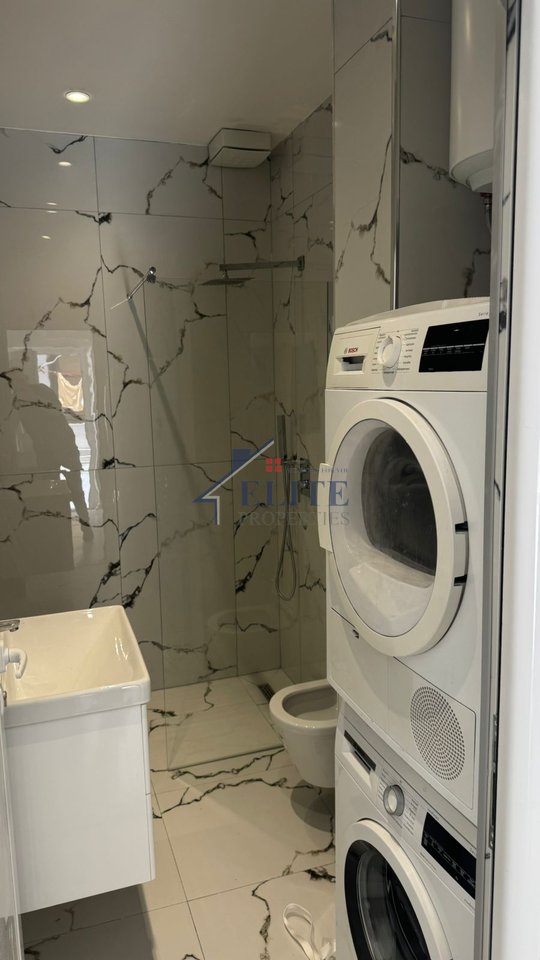 5 Maji Street – dietro il Concord Center, appartamento con una camera da letto in affitto