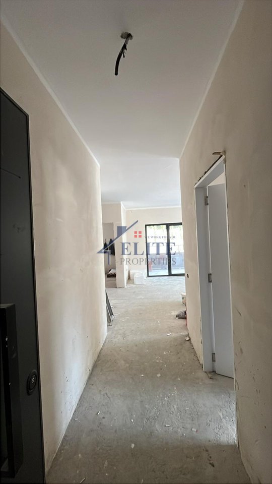 Kompleksi Rezidencial Xheluks, ambient me qira