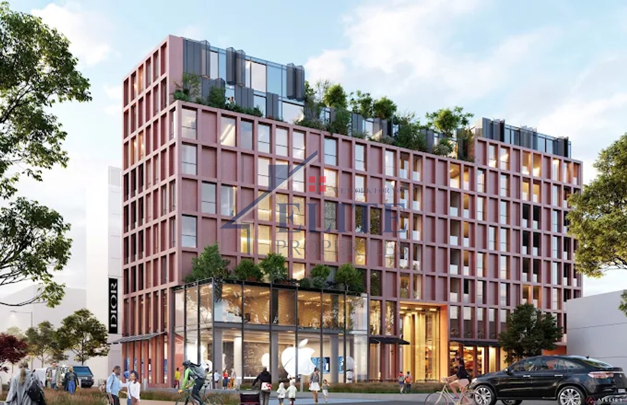 Galeria Roma, post parkimi në shitje