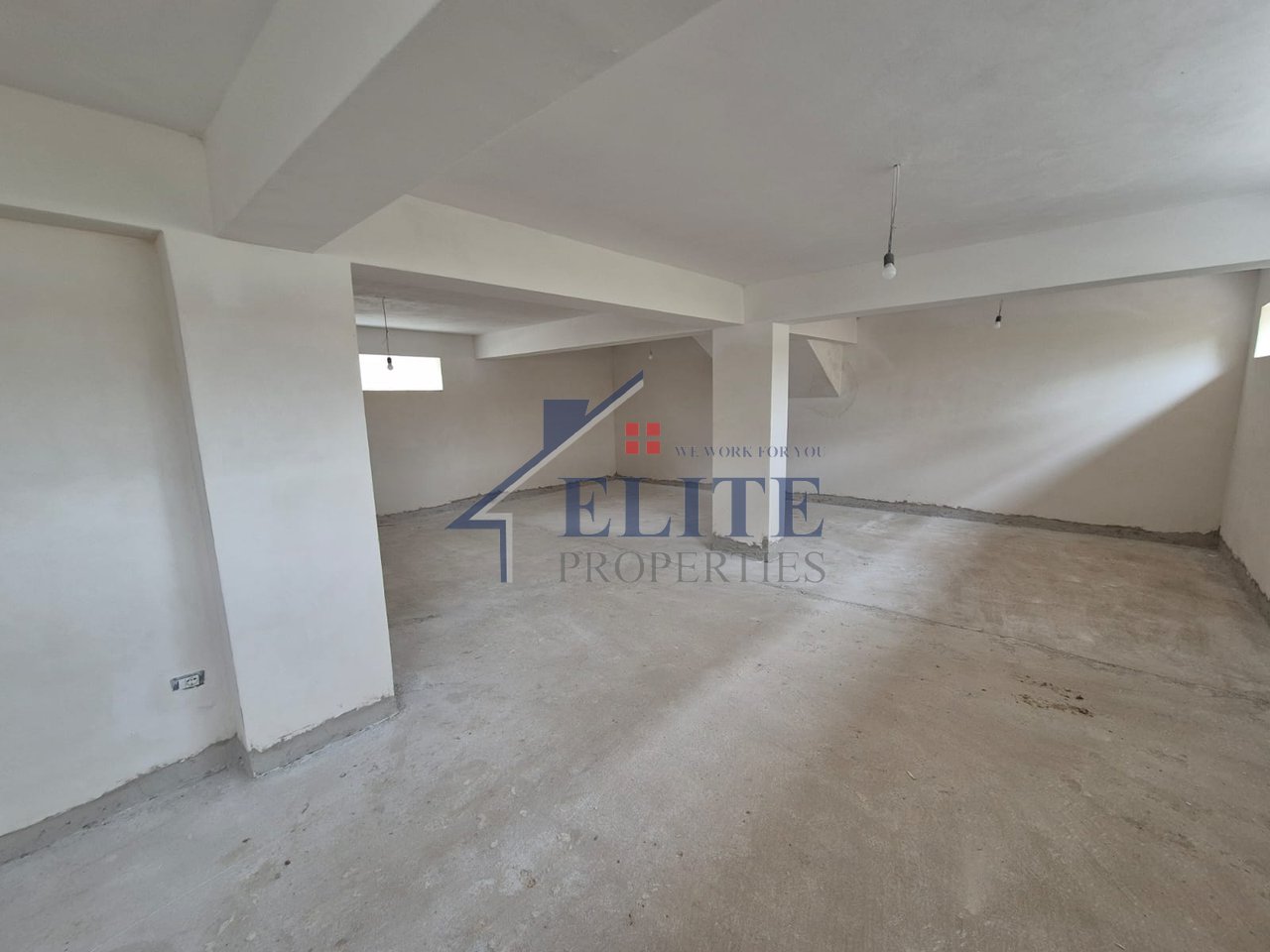 Turquoise Marina Hamallaj, vilë individuale në shitje