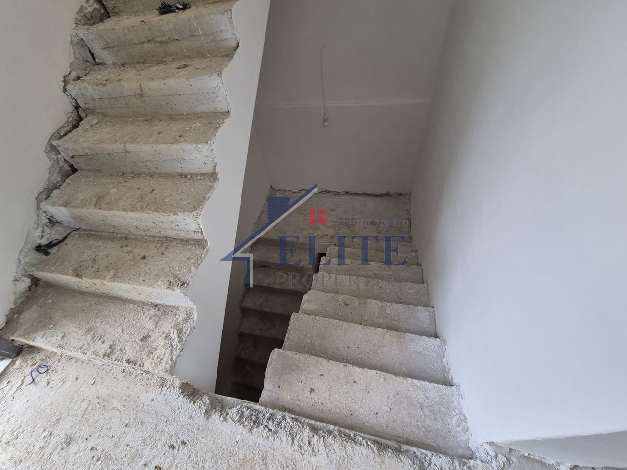 Turquoise Marina Hamallaj, vilë individuale në shitje