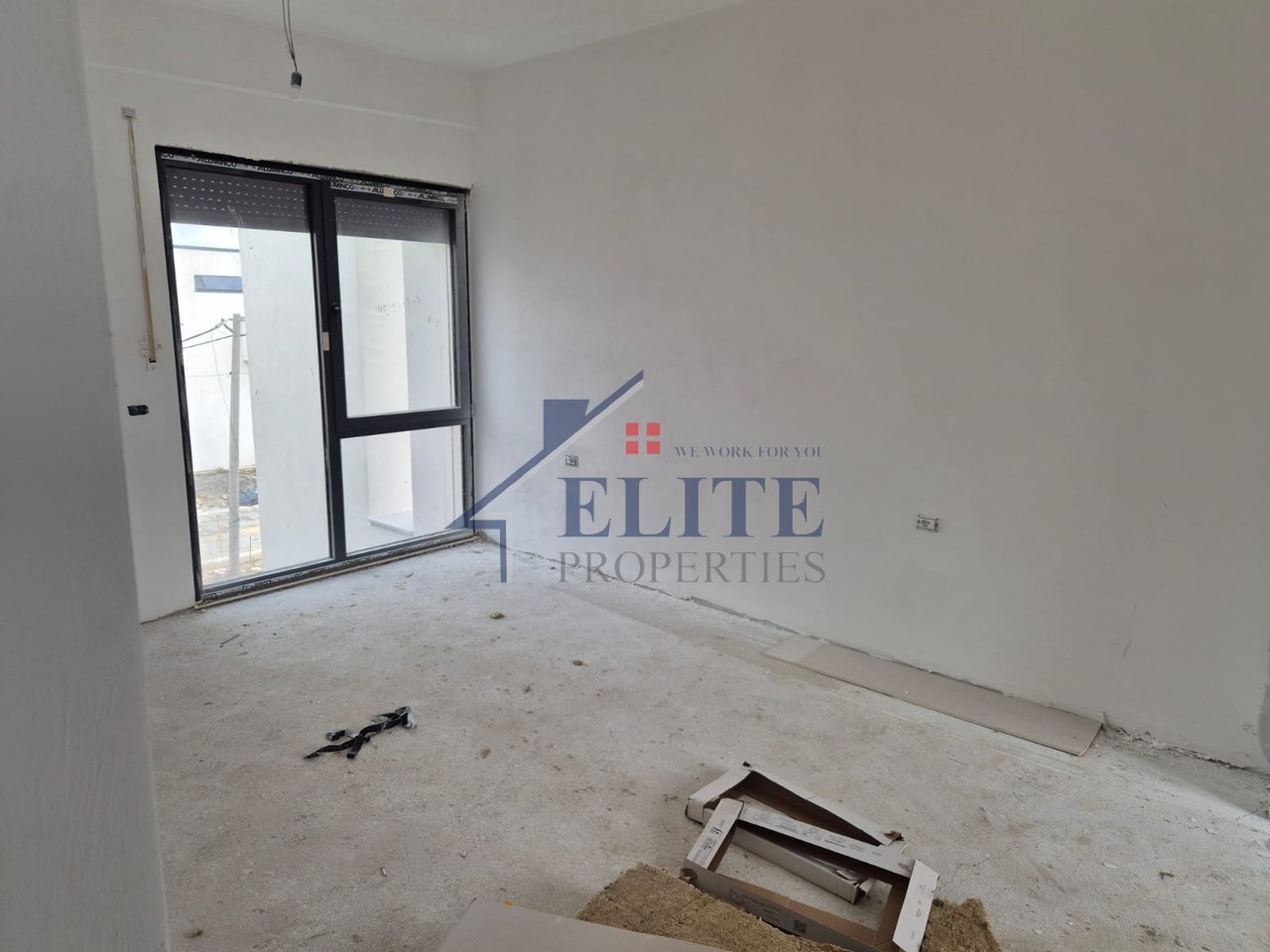 Turquoise Marina Hamallaj, vilë individuale në shitje