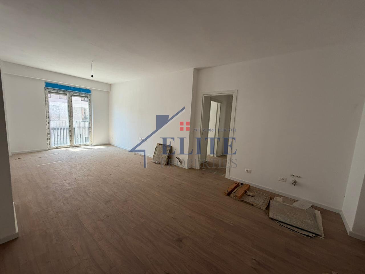 Orbital appartament, appartamento con due camere da letto in vendita