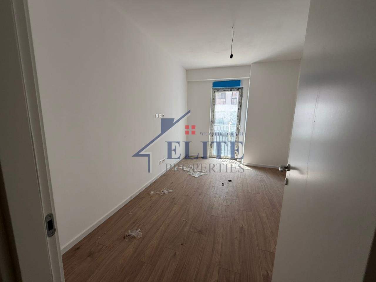 Orbital appartament, appartamento con due camere da letto in vendita