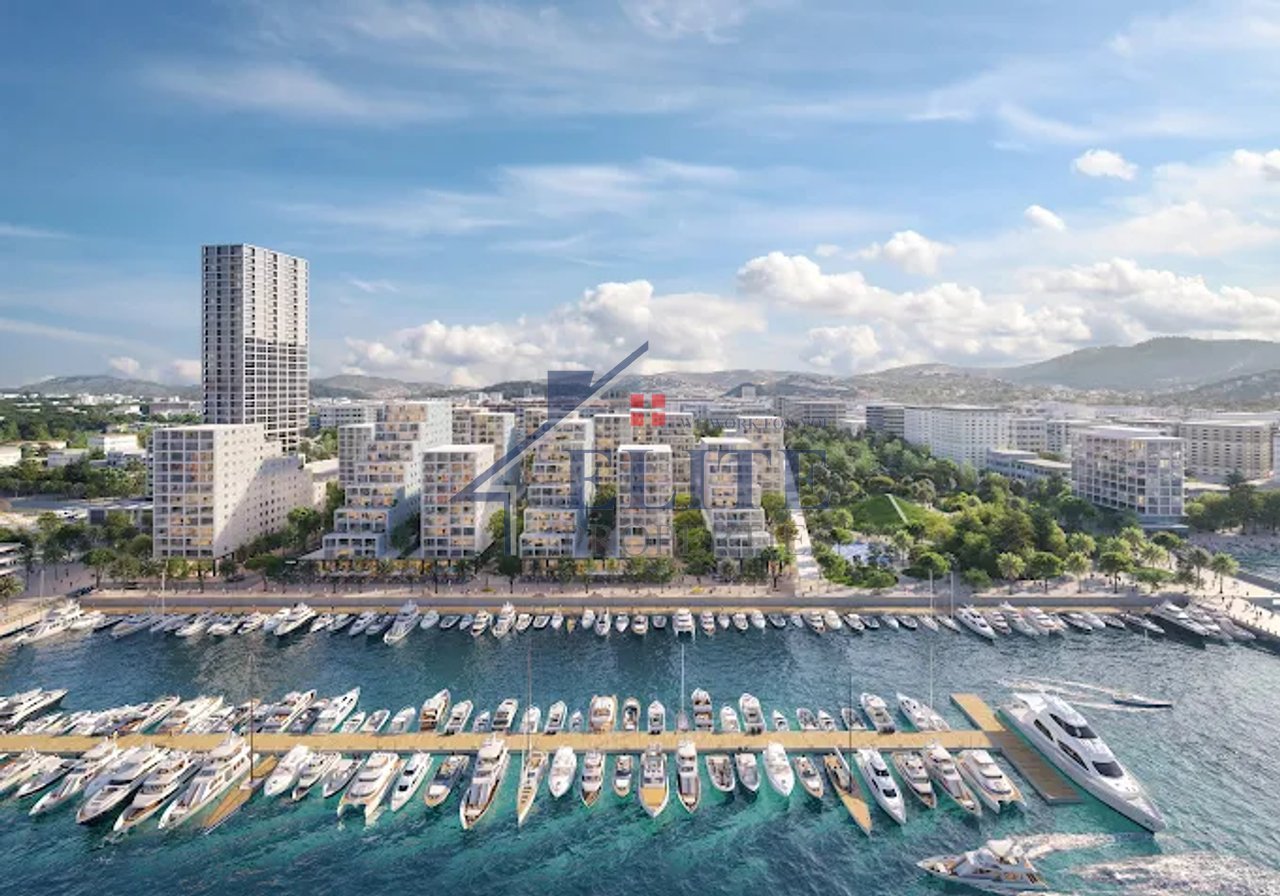 Vlora Marina, apartament 2+1 në shitje me pamje nga deti