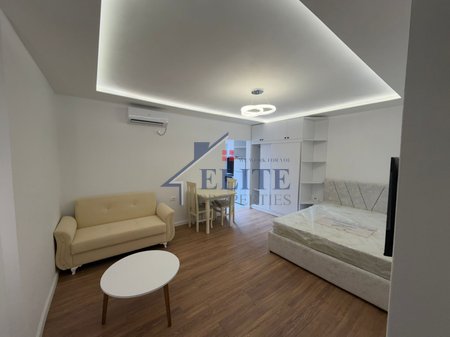 Unaza e Vogël, garsoniere në shitje – pranë Ish Restorant Durrësi