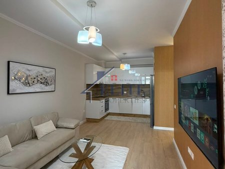 Tirane Golden Park, apartament 1+1 në shitje