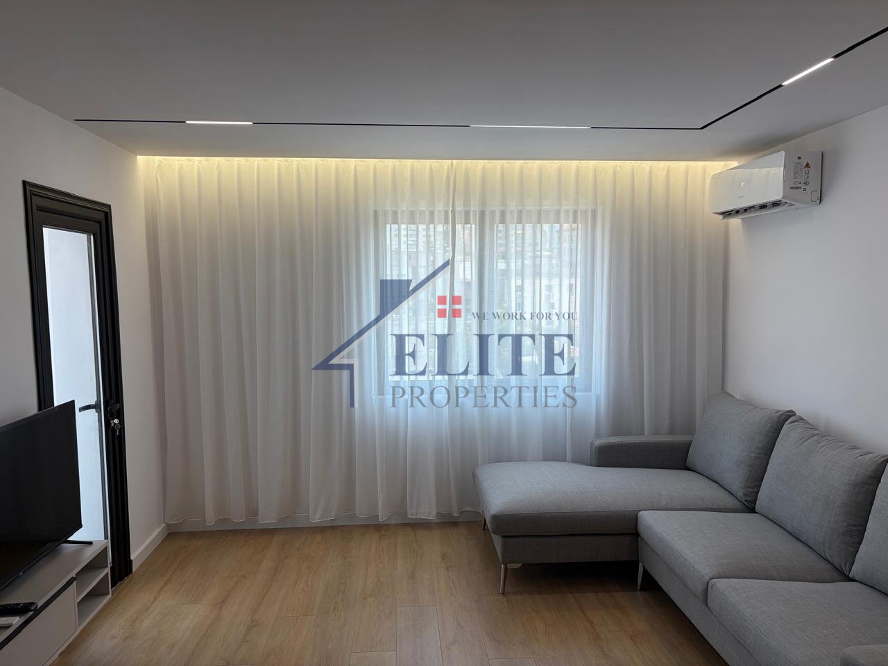Near Harry Fultz, a newly invested 1+1 apartment is for sale