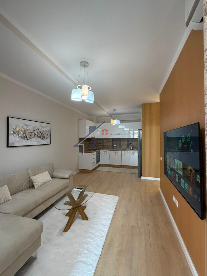 Tirane Golden Park, apartament 1+1 në shitje