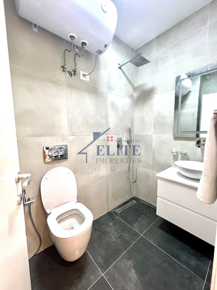 Pazari i Ri , super apartament 1+1 në shitje