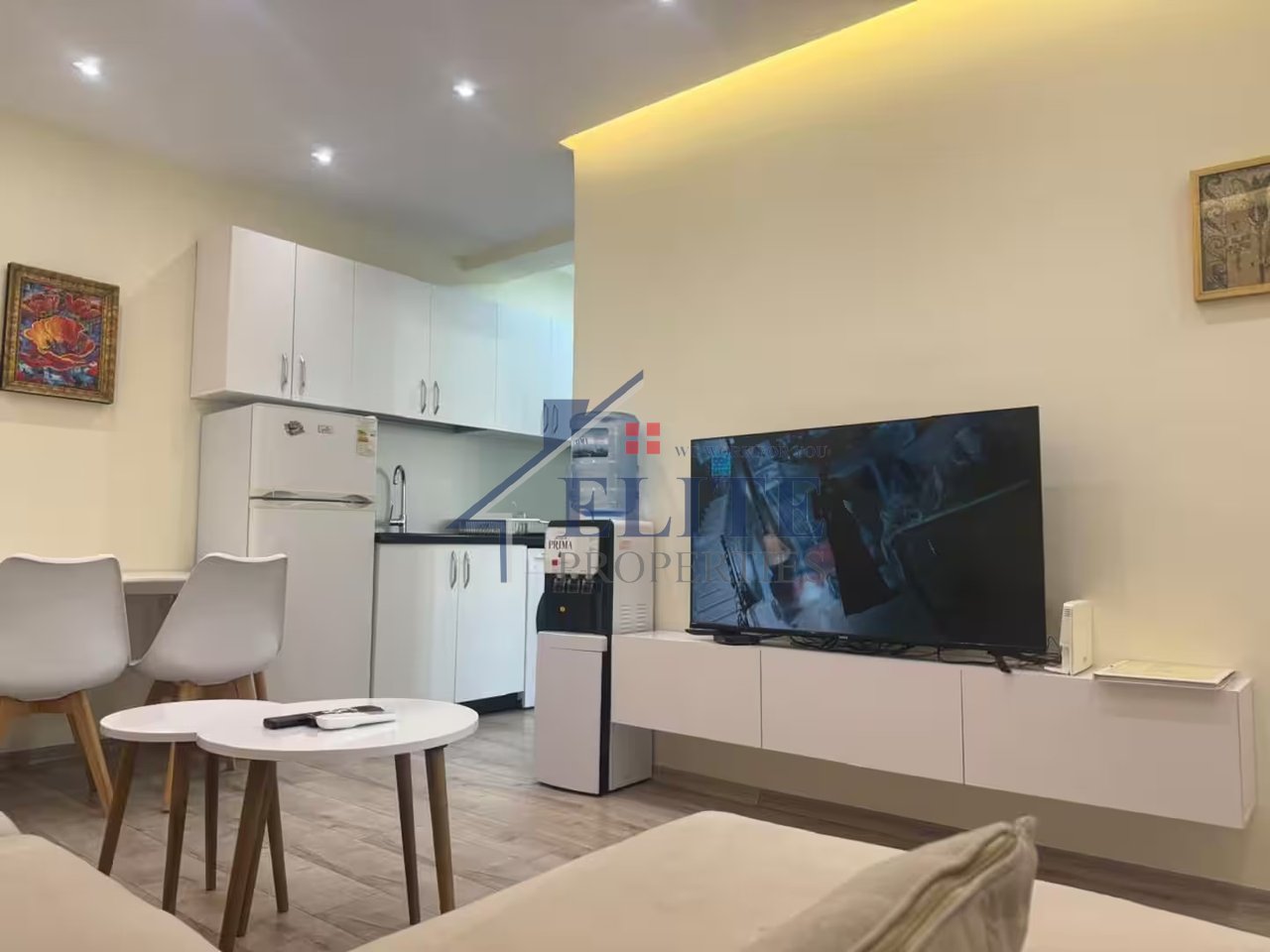 Pazari i Ri , super apartament 1+1 në shitje