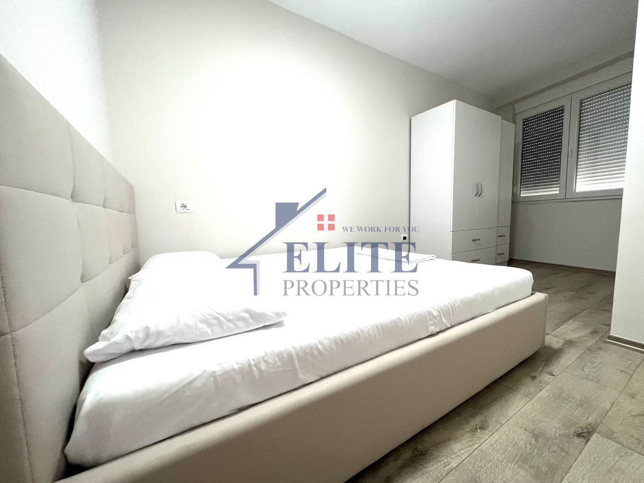 Pazari i Ri , super apartament 1+1 në shitje