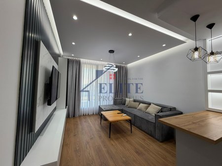 Kamëz, apartament 2+1 me qira