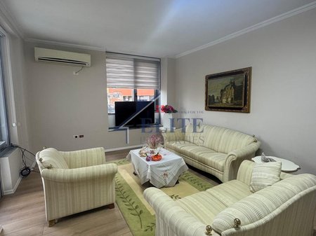Opposite the Parliament, 2+1 apartment for rent