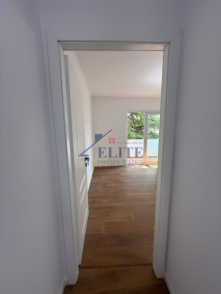 Xhamlliku, apartament 1+1 në shitje