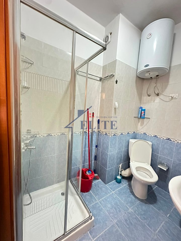 Bllok, apartament 1+1 me qira – pranë Xheko Imperial