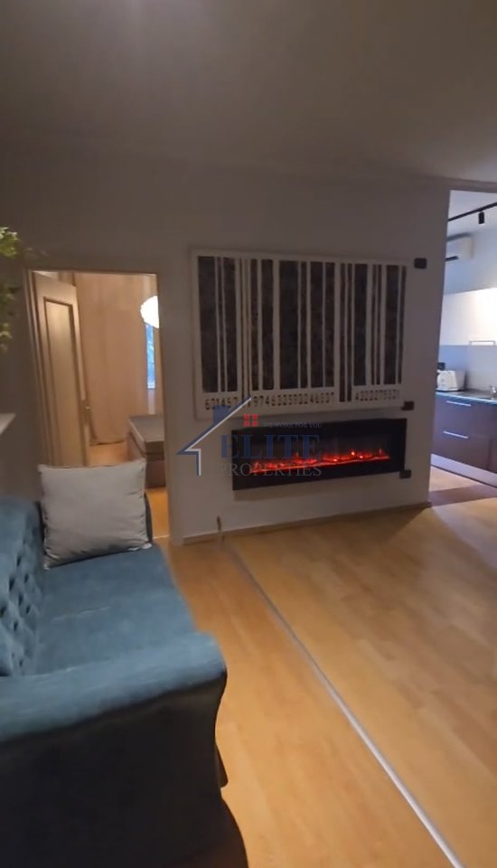Rruga Andon Zako Çajupi, apartament 1+1 me qira