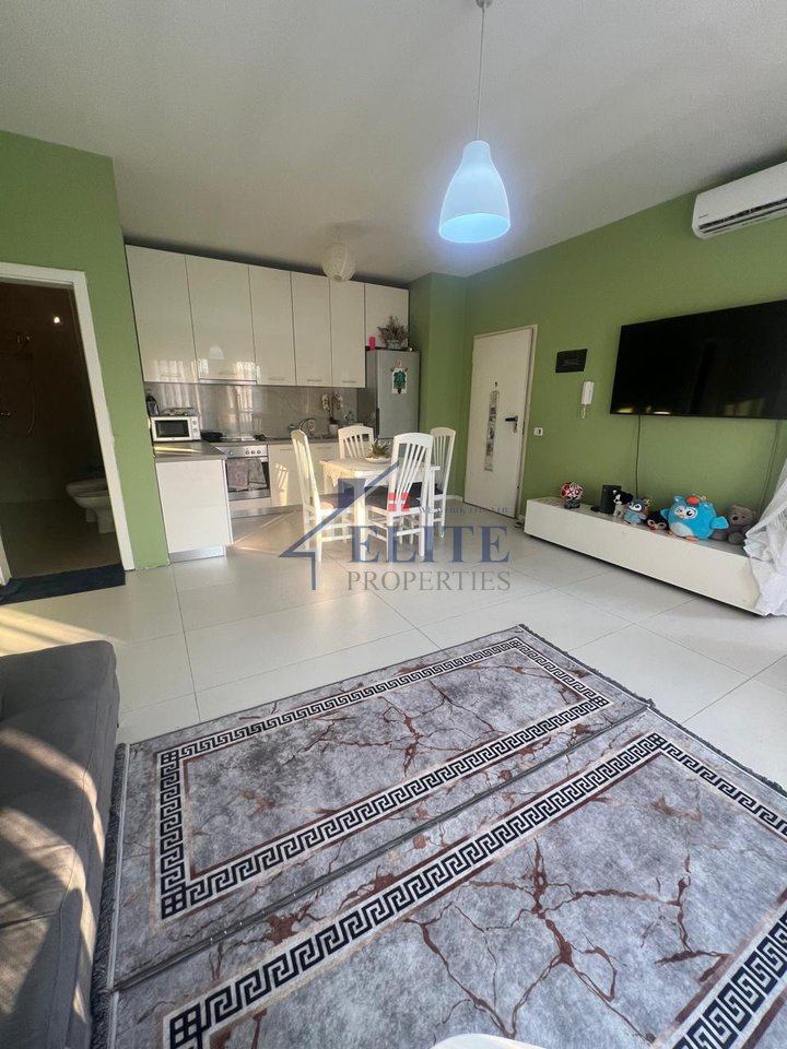 Red School, 1+1 apartment for sale