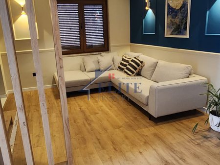 Brryli, apartament 1+1+oborr + 2 poste parkimi me qira