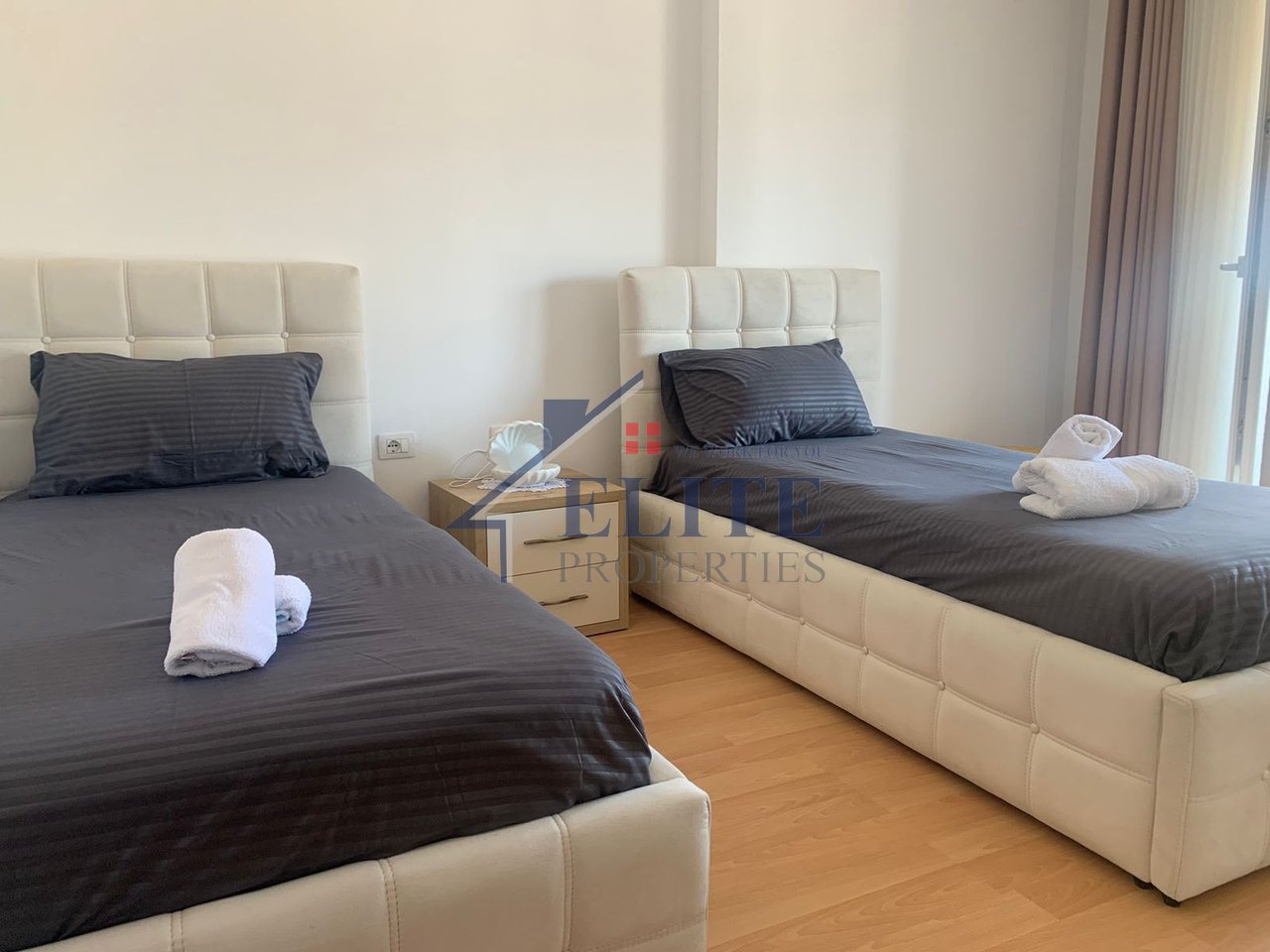 Via 5 Maggio, appartamento 2+1+2 in affitto