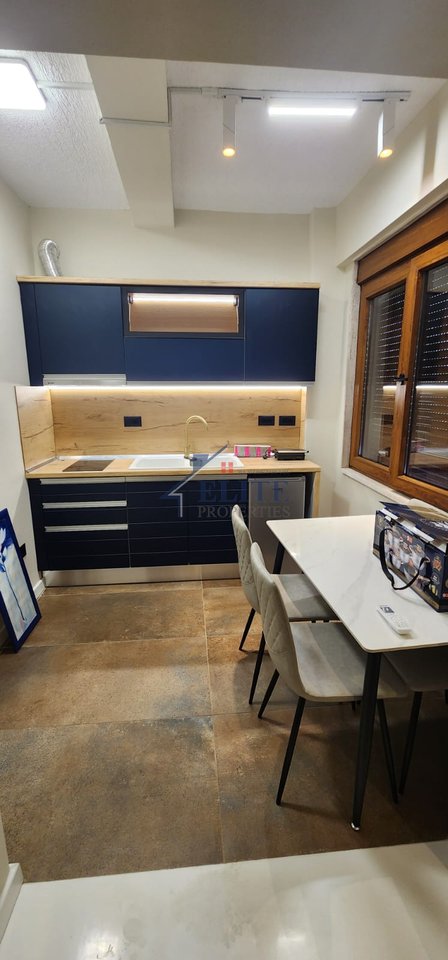 Brryli, apartament 1+1+oborr + 2 poste parkimi me qira