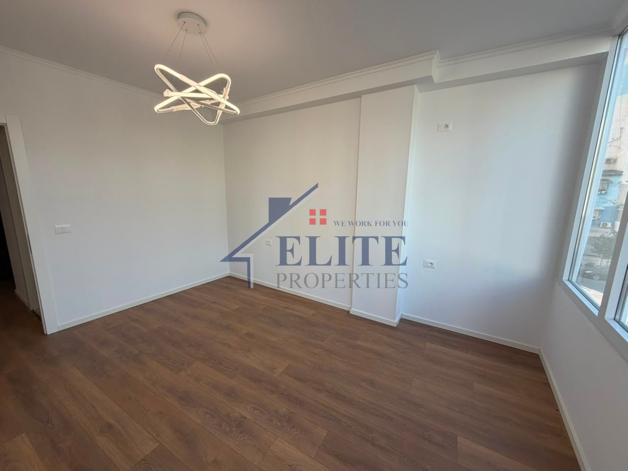 Laprakë, Via Dritan Hoxha – appartamento 1+1 in vendita