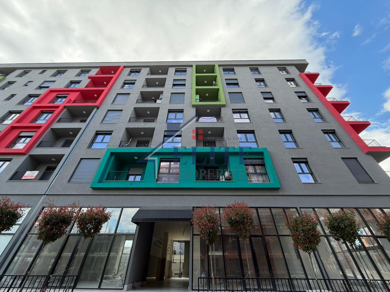 Color Splash Paskuqan, apartament 1+1 në shitje