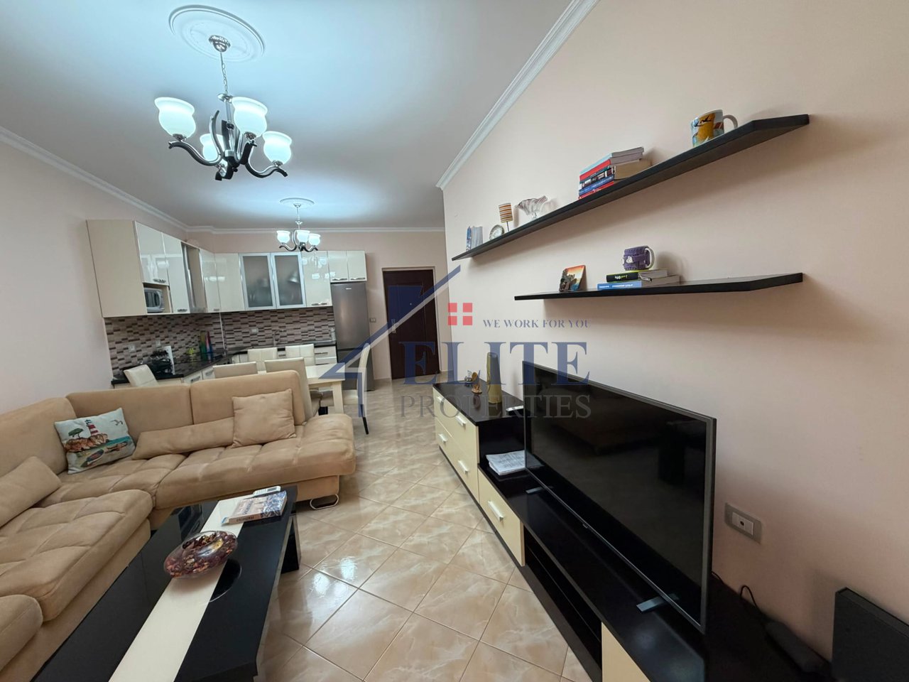 Ismail Qemali Boulevard, 2+1 apartment for rent – Vlorë