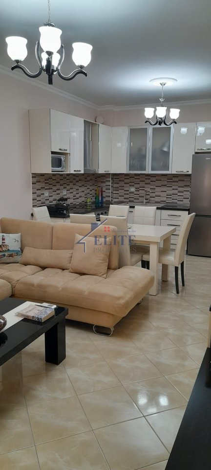 Ismail Qemali Boulevard, 2+1 apartment for rent – Vlorë