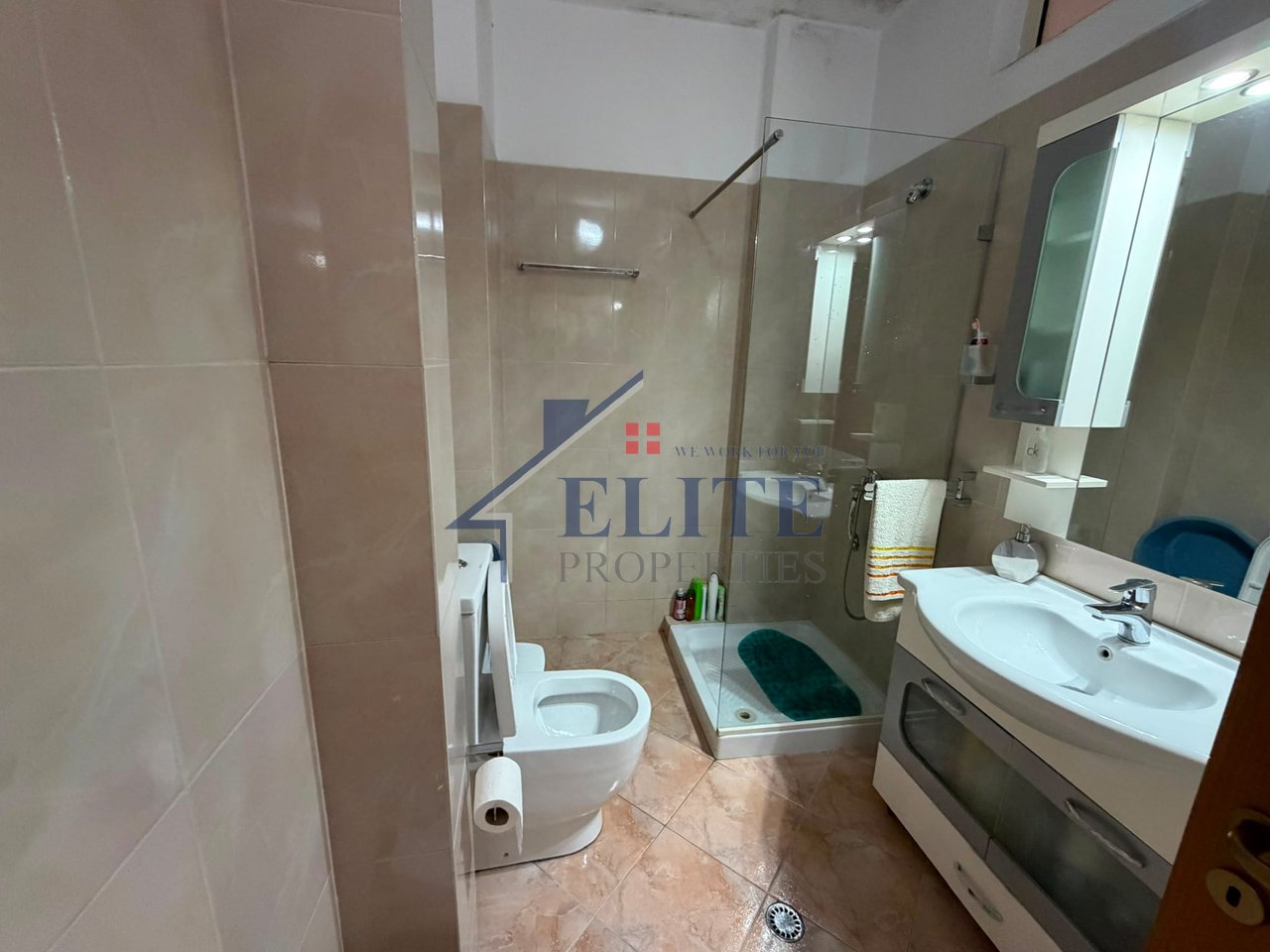 Ismail Qemali Boulevard, 2+1 apartment for rent – Vlorë