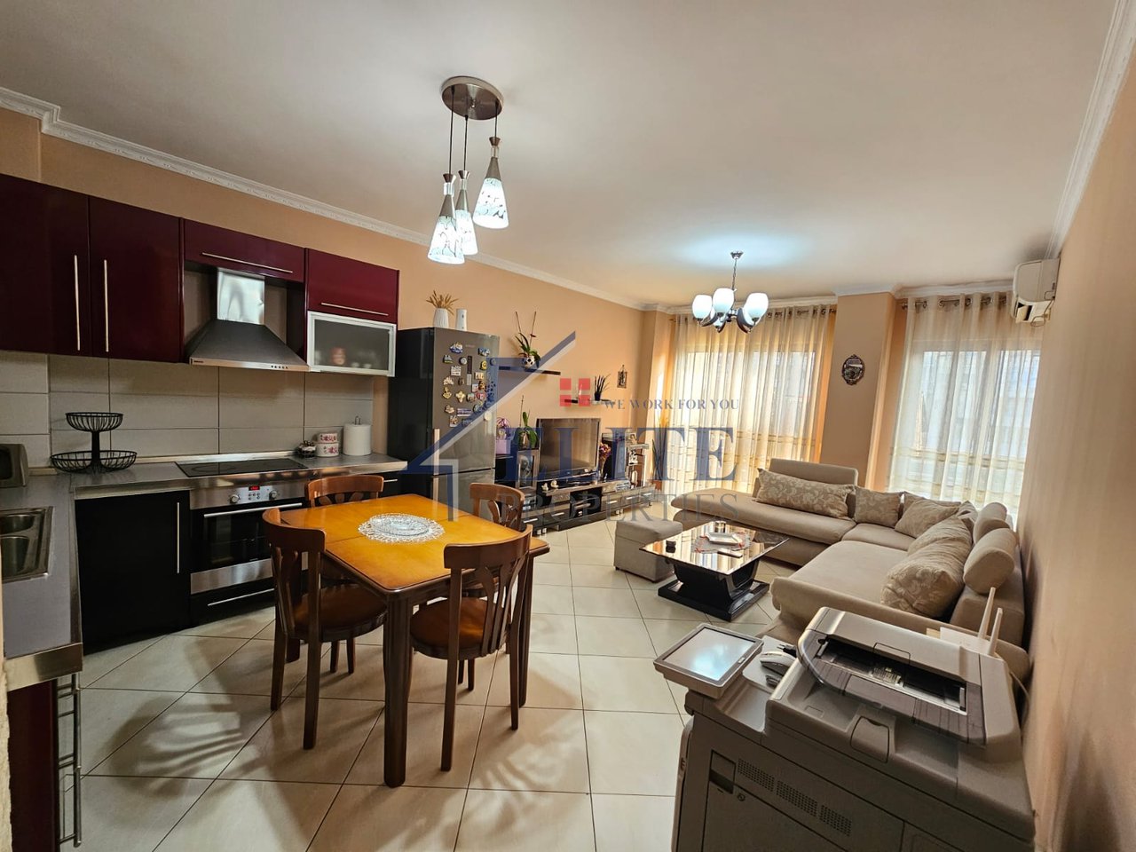 Paris municipality, near Kristal Center 2+1 apartment for sale