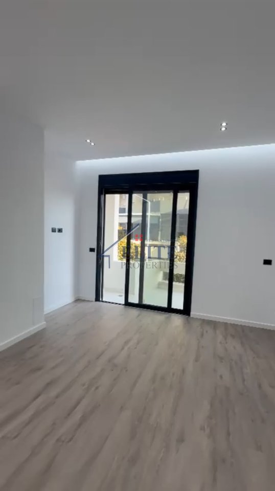 Vlora, appartamento 1+1 in vendita