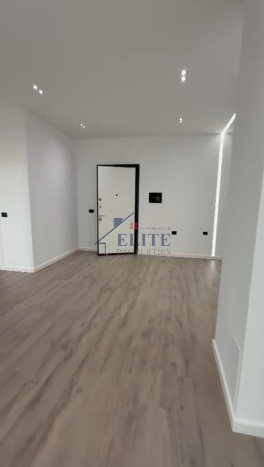 Vlora, appartamento 1+1 in vendita