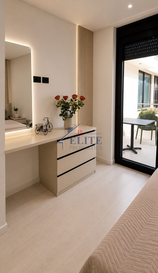 Vlorë, appartamento 1+1 in vendita – Lungomare