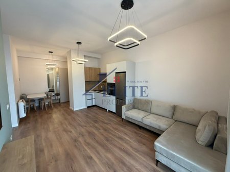 Aura Kompleks, apartament 1+1 me qira – Rruga Dritan Hoxha