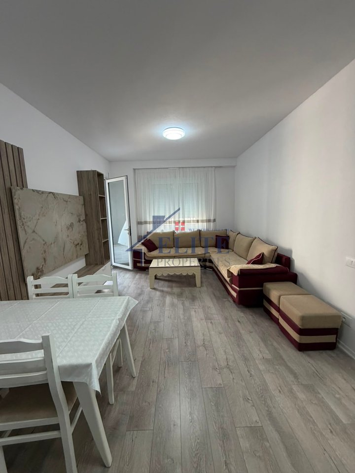 Donald Trump Boulevard, 2+1 apartment for rent – Kamëz