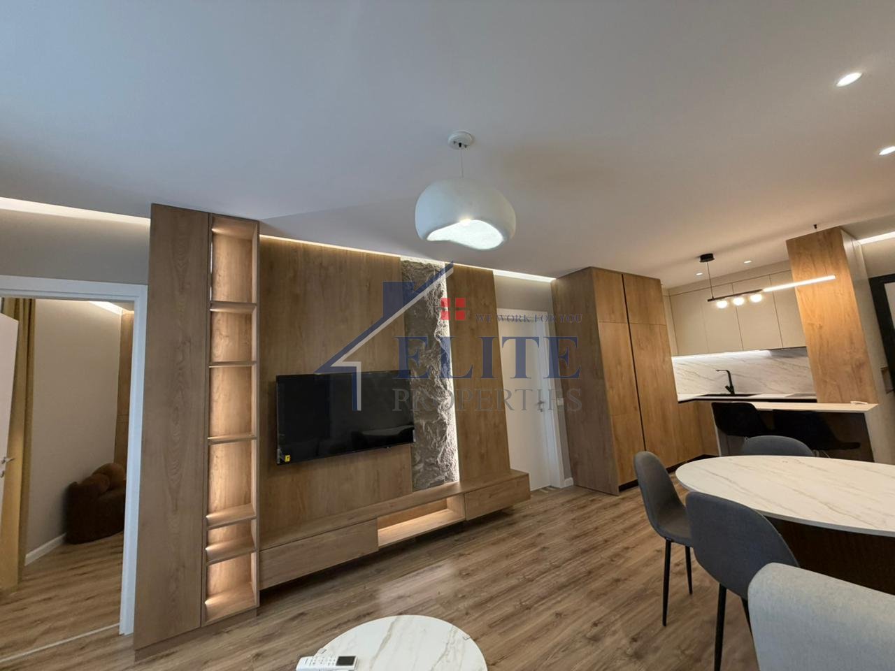 E-88 Kompleks , apartament 1+1 me qera - Rruga Dritan Hoxha