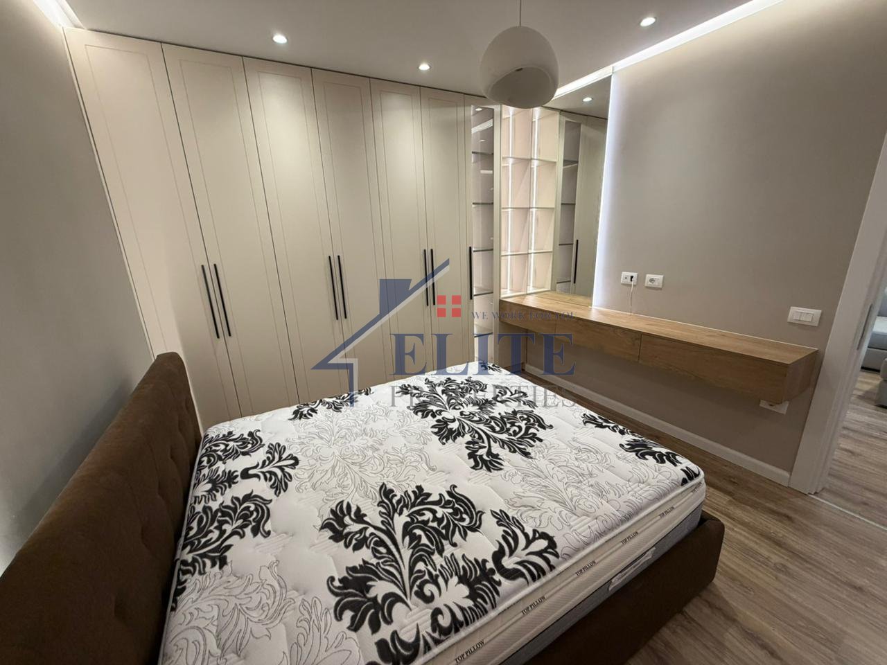 E-88 Kompleks , apartament 1+1 me qera - Rruga Dritan Hoxha