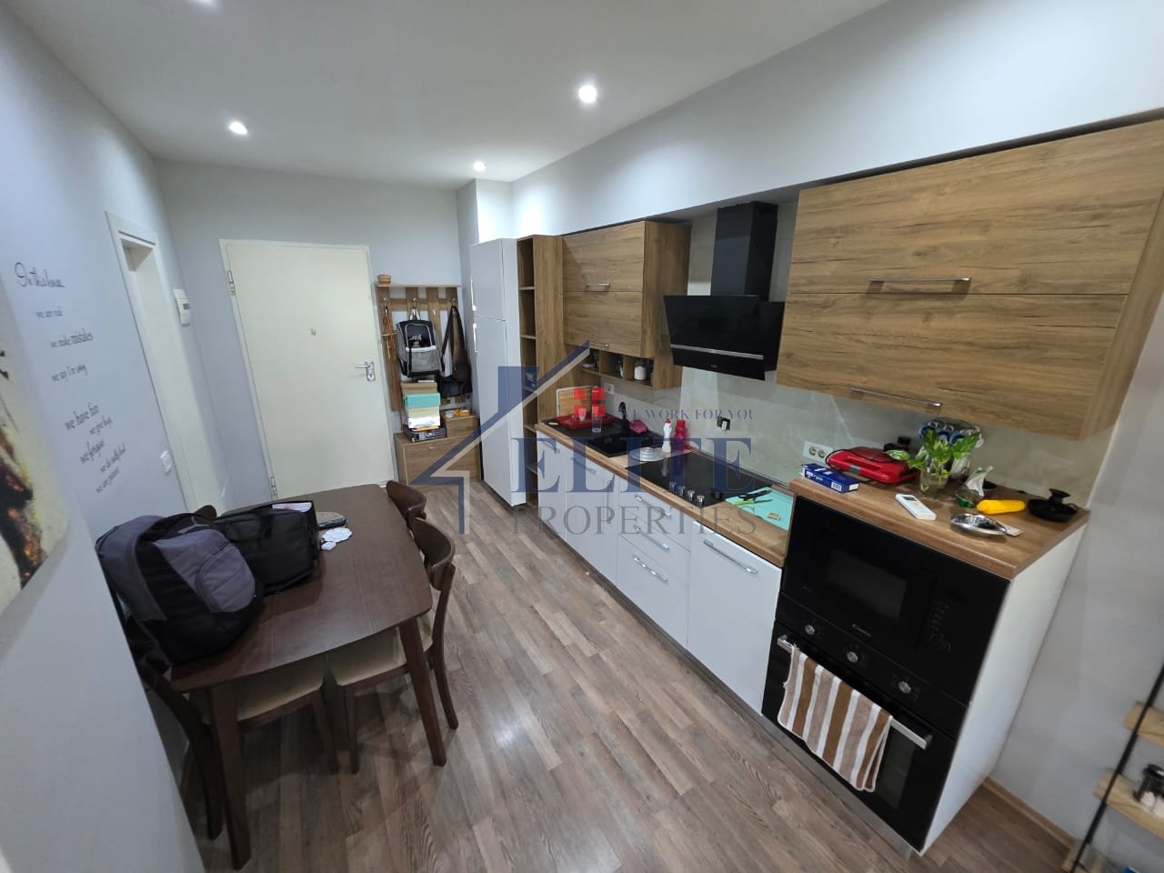Ali Demi, Kompleksi Mangalem, apartament 1+1 ne shitje
